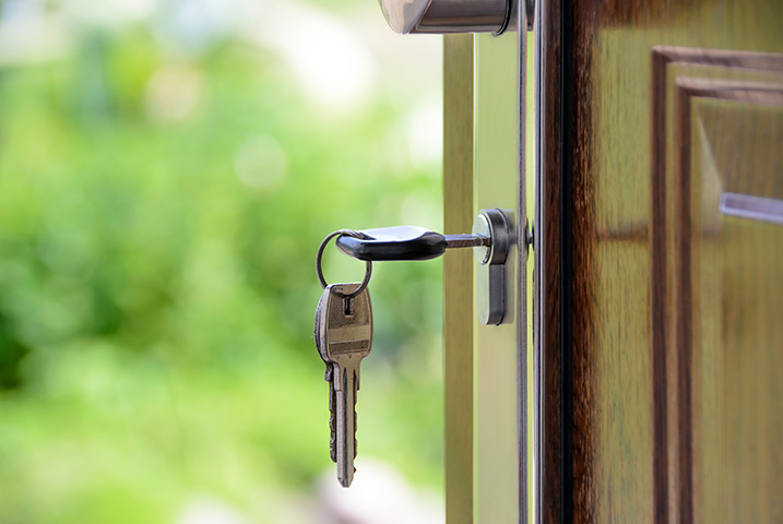 A2B Locks are able to provide local locksmiths in New Addington to repair your broken locks. 